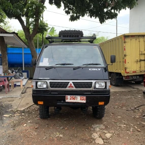 Modifikasi Mitsubishi Colt L300 4x4