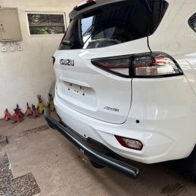 Galeri Isuzu MU-X with Front Bumper A MAS 4 ~blog/2023/9/6/s_27631686_0