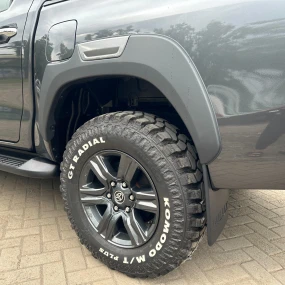 Galeri Toyota Hi-Lux Full Spec Razor4x4 16 ~blog/2024/1/24/s_3661914_0