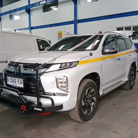 Galeri Mitsubishi Pajero with Front Bumper And Rear Bumper Razor 4X4 MAS comb B&R version 1 ~blog/2025/7/17/whatsapp_image_2025_07_02_at_10_04_16_1